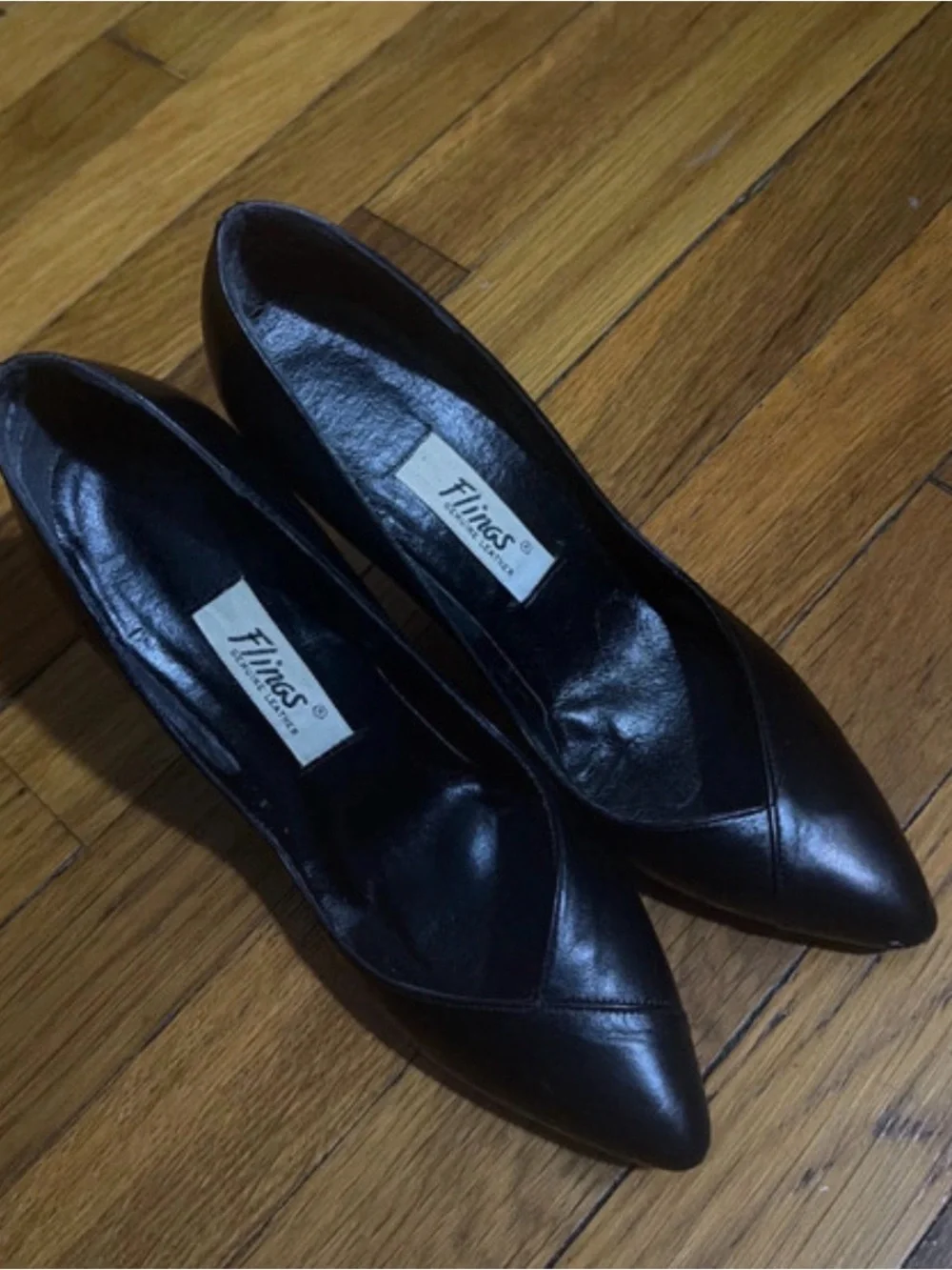 Black Pointed Toe Women’s Pumps